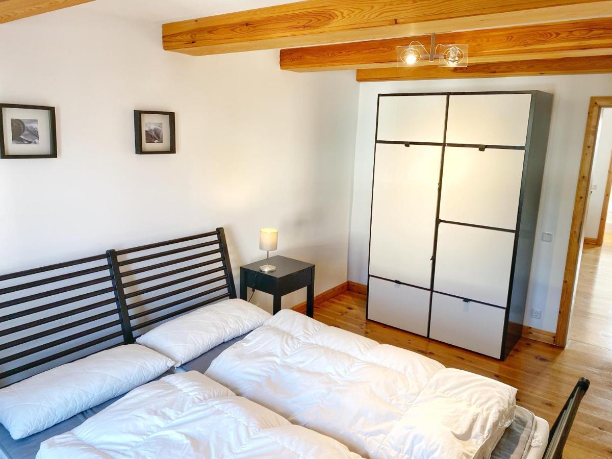 Sassnitz - Seaside Appartements Seaside Appartements, "Black-White" Bagian luar foto